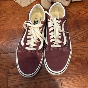 Maroon/Burgundy Vans